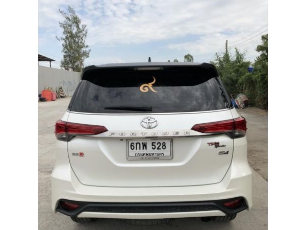 Fortuner 2.8 TRD Sportivo 4WD AT Black Top Sigma4 รูปที่ 1