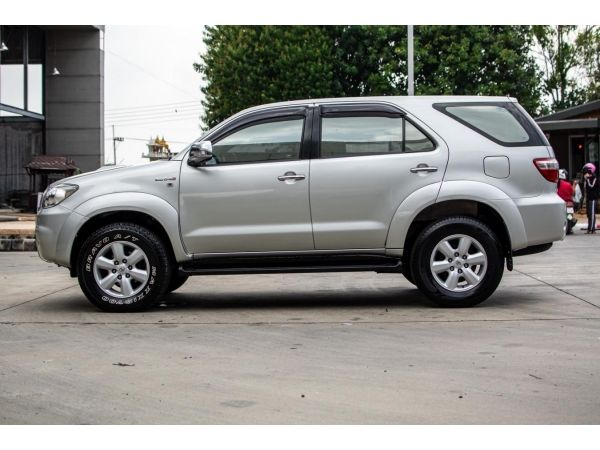 TOYOTA FORTUNER 3.0G 4WD (2009) รูปที่ 1