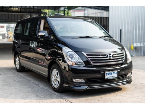 C6714 2011 Hyundai H-1 2.5 Deluxe รูปที่ 1