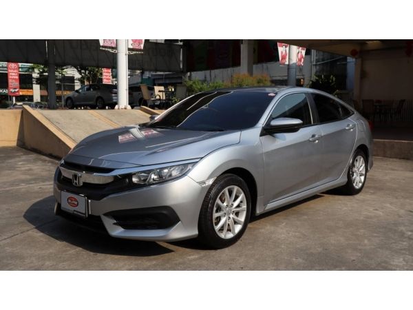 Civic 1.8E fc ปี 2016 ไมล์ 8หมื่นโล ไร้ที่ติ รูปที่ 1