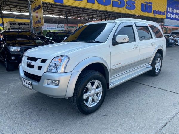 Isuzu mu-7 3.0Ddi i-TEQ อีซูซุ รถครอบครัว7ที่นั่ง รูปที่ 1