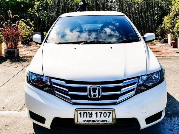 HONDA City 1.5 S i-Vtec A/T ปี 2013 รถสวยวิ่งน้อย สภาพนางฟ้า ไม่ติดแก๊ส รูปที่ 1