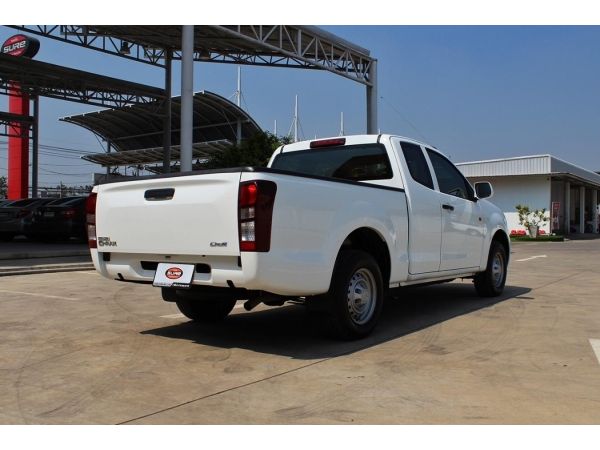 ออกรถ 7,000 ผ่อน 7,000 dmax cab 1.9s ปี 2016 รูปที่ 1