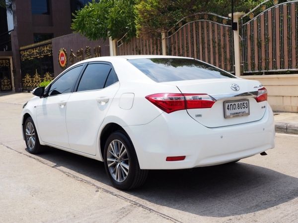 TOYOTA COROLLA ALTIS 1.6 E (CNG) ปี 2014 จดปี 2015 เกียร์AUTO สภาพนางฟ้า รูปที่ 1