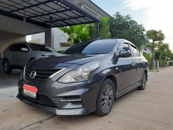 Nissan Almera sportech 2018 1.2E สีเทา เครื่องเบนซิน เติม E20 เกียร์ ออโต้  รถบ้านมือ 1 ออกศูนย์ ป้ายแดง รูปที่ 1