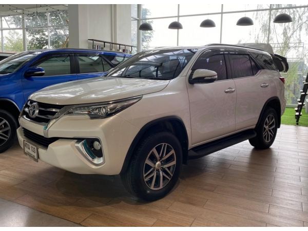 Toyota FToyota Fortuner 2.8V 4WD SUV AT 2015 (โฟว์วิลแบบลุยๆได้นะคะ) รูปที่ 1