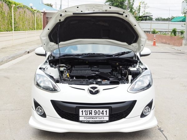 MAZDA 2 HATCHBACK SPORTs 1.5 Groove ปี 2012 เกียร์MANUAL สีขาว(นิยม) รูปที่ 1