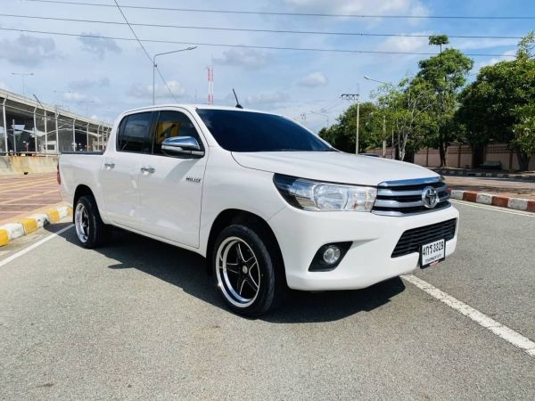 Toyota Hilux REVO 2.4 รูปที่ 1