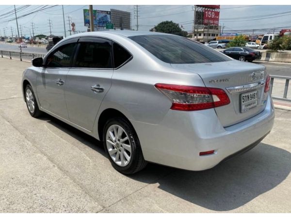 ฟรีดาวน์ Nissan Sylphy 1.6 V  Sedan AT 2016 รูปที่ 1