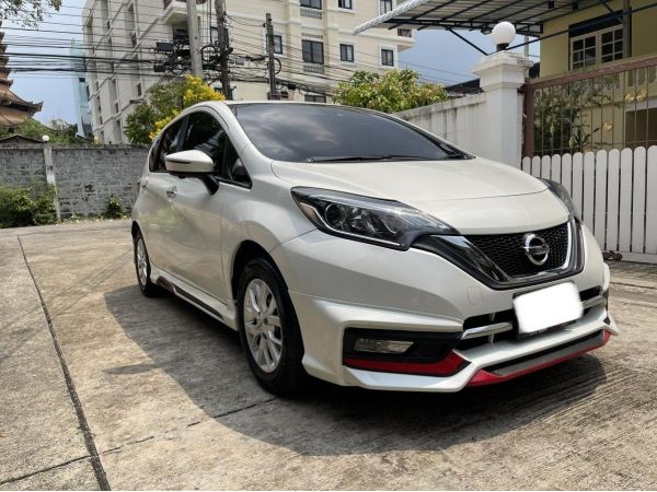 รถบ้าน Nissan Note 1.2VL ตัว TOP ชุดแต่งรอบคันจากศูนย์ สีขาวมุก รูปที่ 1