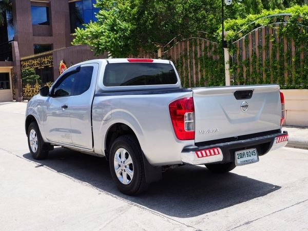 NISSAN NP300 NAVARA KING CAB 2.5 S  เกียร์MANUAL 6 Speed สภาพนางฟ้า รูปที่ 1