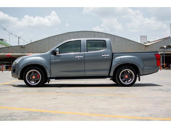 Isuzu D-Max 2.5 Hi-Lander Z Prestige Ddi VGS Turbo 2013รกระบะ จัดทรงอย่างสวย ฟรีแม็กเวลล์ ท่อเลส โช็คอัพเกรด รูปที่ 1