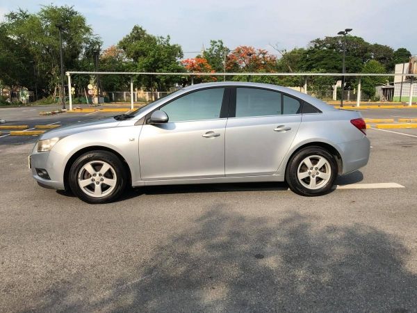 Chevrolet Cruze 1.8 LS 2011 รูปที่ 1