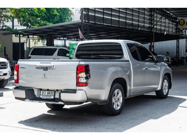 2020 Mitsubishi Triton 2.5 MEGA CAB  GLX Pickup รูปที่ 1