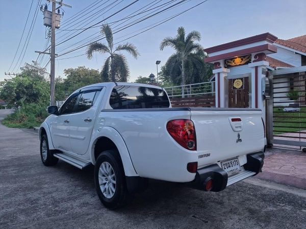 Mitsubishi Triton 2.4GLS MT เบนซิน ปี2012 รูปที่ 1