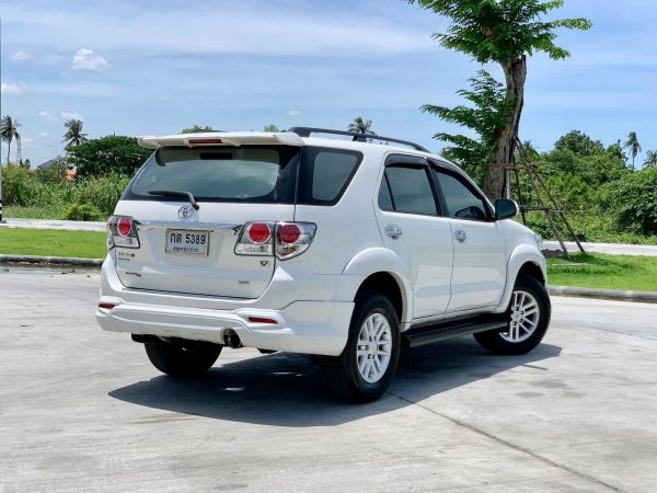 2012 TOYOTA FORTUNER 3.0​ V​ 4WD​ โฉม ปี11-15​ รูปที่ 1