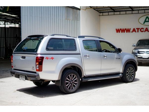 2018 Isuzu D-Max 3.0 CAB-4  Vcross MAX Z-Prestige 4WD Pickup รูปที่ 1