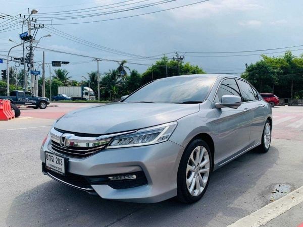 HONDA ACCORD 2.4 EL NAVI MNC 2017 รูปที่ 1