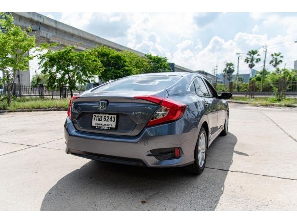 2018 Honda Civic 1.8 FC  E i-VTEC Sedan รูปที่ 1