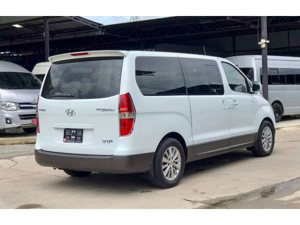 2012 HYUNDAI GRAND STAREX 2.5 VIP รูปที่ 1