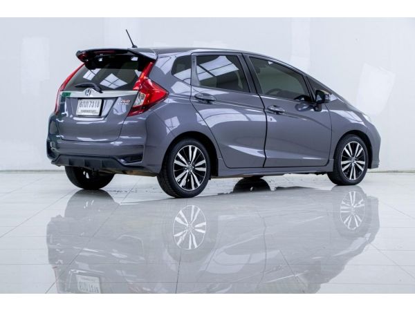 2017 HONDA  JAZZ 1.5RS  ผ่อนเพียง 5,071 บาท จนถึงสิ้นปีนี้ รูปที่ 1