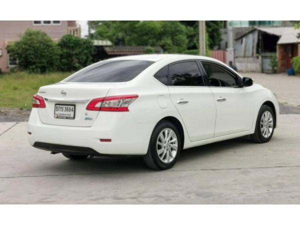 2013 NISSAN SYLPHY 1.6 E ผ่อนเพียง 5,xxx เท่านั้น ขับฟรี 90 วัน รูปที่ 1