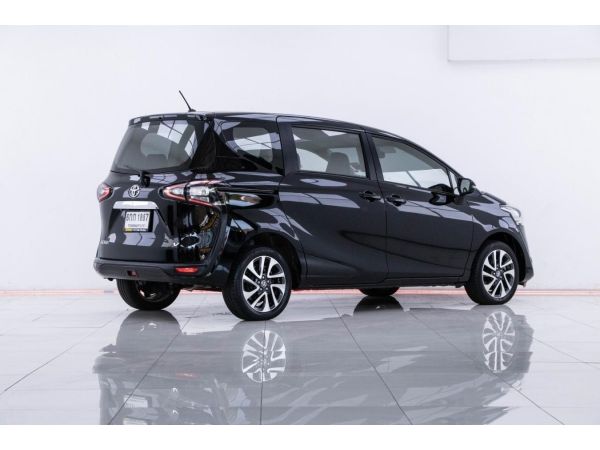 2017 TOYOTA SIENTA 1.5 V  ผ่อน 5,356 บาท จนถึงสิ้นปีนี้ รูปที่ 1