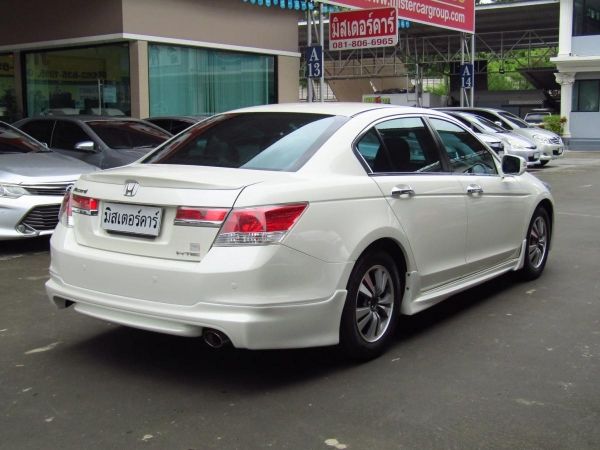 Honda Accord 2.0EL auto / 2011 รูปที่ 1