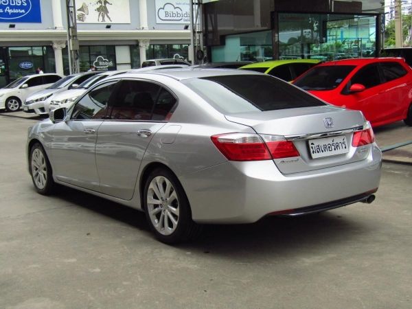 HONDA ACCORD 2.4TECH Auto/ 2013 รูปที่ 1