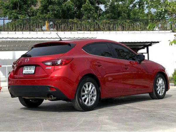 2014 MAZDA 3 2.0S สีแดง เครดิตดีฟรีดาวน์ รูปที่ 1