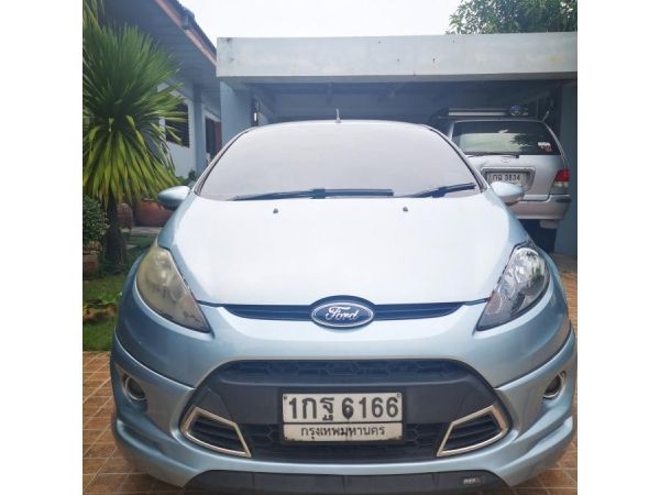 Ford fiesta 1.5 ตัวท็อป​ราคาสุดคุ้ม รูปที่ 1