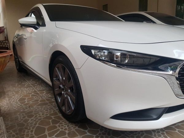 ขายดาวน์ all new mazda 3 S 2019 (รองท้อป) สีขาวมุก ไมล์น้อย รูปที่ 1