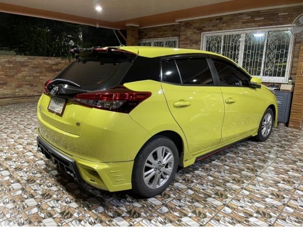 Toyota Yaris 1.2 E รูปที่ 1