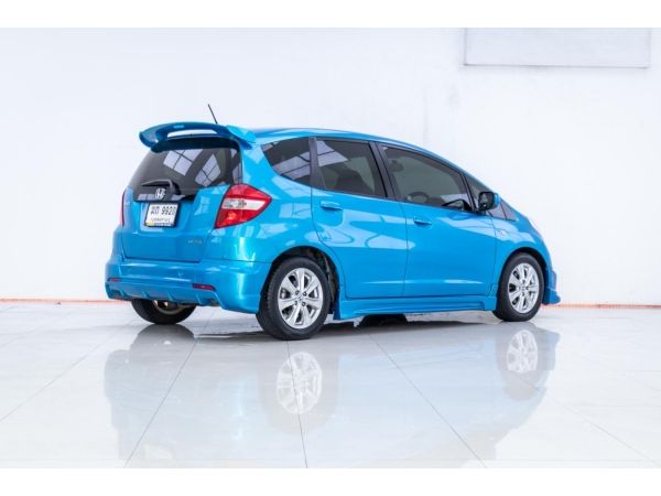 2012  HONDA JAZZ 1.5 V  ผ่อน 3,073 บาท จนถึงสิ้นปีนี้ รูปที่ 1