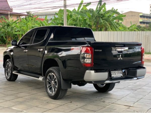 2020 Mitsubishi Triton 2.4 DOUBLE CAB GLS Plus Pickup รูปที่ 1