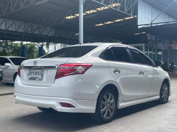 2013 TOYOTA VIOS 1.5 S สีขาว Auto รูปที่ 1