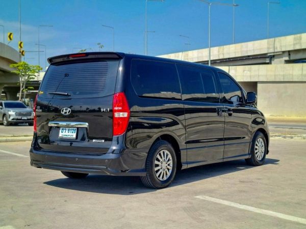 2016 HYUNDAI H-1 2.5 DELUXE  เครดิตดีฟรีดาวน์ รูปที่ 1