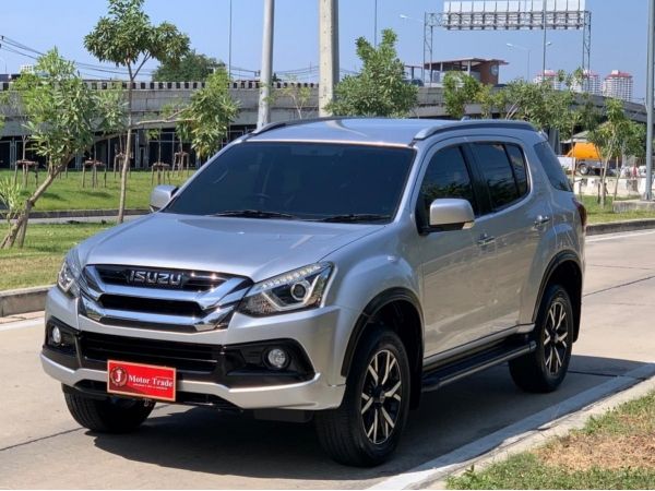 2019 Isuzu MU-X 3.0 THE ONYX  NAVI รูปที่ 1