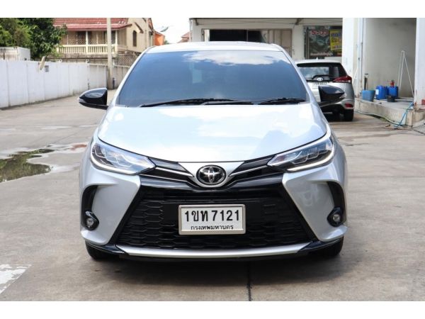 Yaris ปี 20 รถทดลองขับจากโตโยต้ามอเตอร์ ฟรีดาวน์  ดอกเบี้ยเริ่มต้น 2.59% ผ่อนเดือนละ 9,xxx.- ออกรถ 10,800 บาทเท่านั้น รูปที่ 1