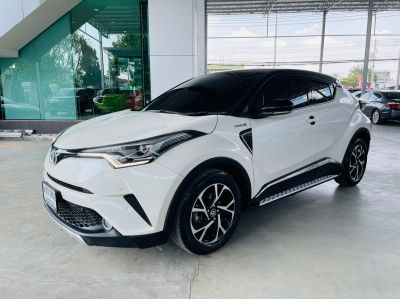 TOYOTA CH-R HV Mid ออโต้ ปี2019 รูปที่ 1