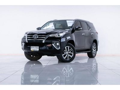 2015 TOYOTA FORTUNER  2.8 V 4WD  ผ่อน 9,529 บาท 12 เดือนแรก รูปที่ 1