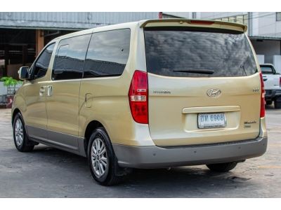 Hyundai H1 Deluxe 2.5 L 2010 A/T ดีเซล รูปที่ 1