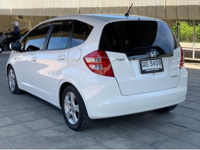 2009 Honda Jazz 1.5 V i-VTEC Hatchback รูปที่ 1