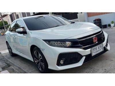 HONDA CIVIC FK1.5 Turbo Hatchback รถบ้านส่งนักเรียน รูปที่ 1