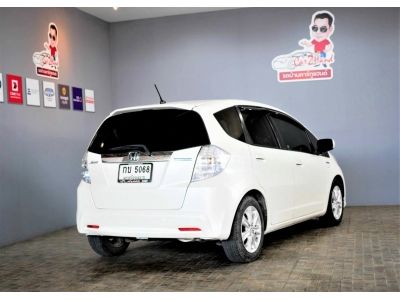 HONDA JAZZ 1.3 HYBRID เกียร์AT ปี13 รูปที่ 1