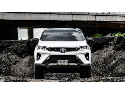 Toyota Fortuner 2.4 Legender 4WD ปี 2020 สีขาว รูปที่ 1