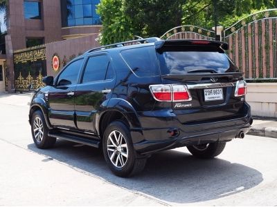 TOYOTA FORTUNER 2.7 V 2WD (MNC) ปี 2010 เกียร์AUTO สภาพนางฟ้า รูปที่ 1