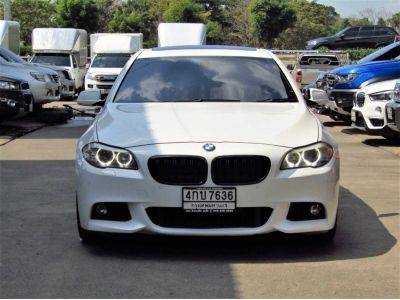 ประหยัดเชื้อเพลิงมาก สวยสมบูรณ์แบบ สวยมาก ไร้การชน2012 BMW 520d 2.0 F10 M Sport Sedan AT สีขาว เครื่องดีเซล รูปที่ 1