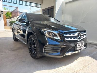 BENZ GLA250 DYNAMIC AMG ปี 2019 สีดำ (Full Option) เจ้าของขายเอง รูปที่ 1