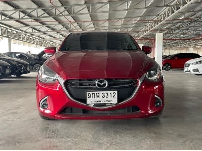 รถเก๋ง Mazda 2 1.3 Skyactiv High Connect ปี 19 AT (รถมือสอง ราคาดี เจ้าของขายเอง รถสวย สภาพดี ไมล์แท้) รูปที่ 1